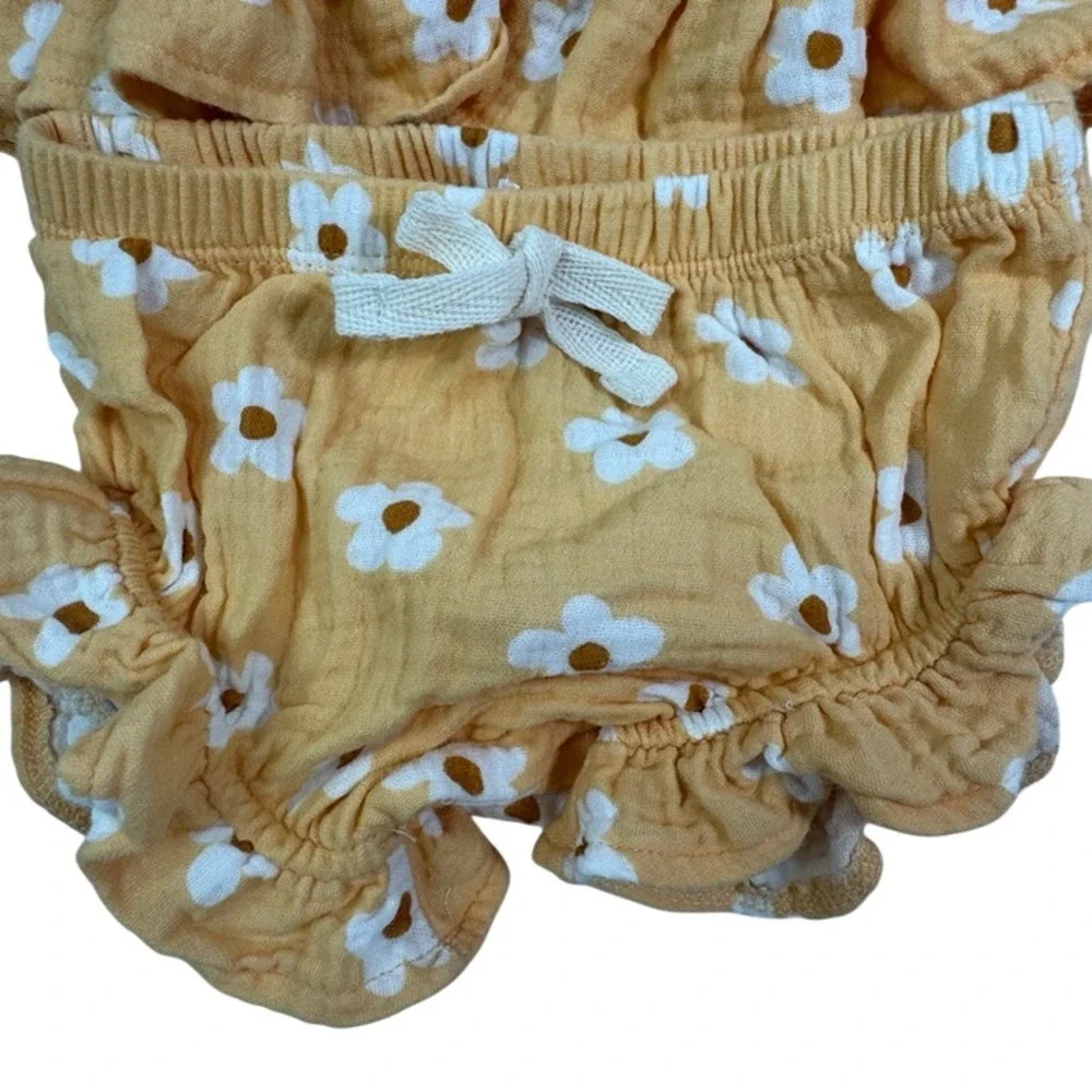 Emily and Oliver Baby Girls Daisy Floral Cotton Gauze Peplum Top and Bloomer Set